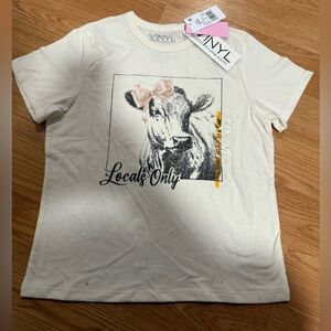 Vinyl Threads White Graphic Tee Cow Bow Size S…43